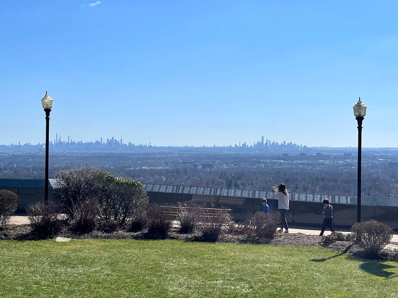 Explore Thomas Edison’s Laboratory and Catch the Skyline From Eagle Rock Reservation Explore Thomas Edison’s Laboratory and Catch the Skyline From Eagle Rock Reservation