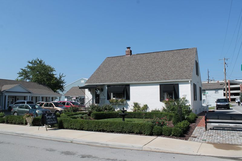 A Pretty Tea Room Hiding in Plain Sight on Lantern Road