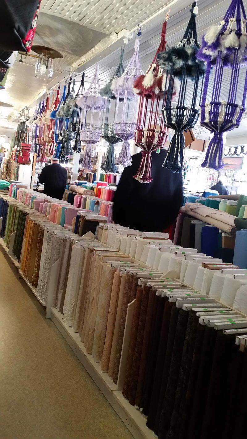 Fabric Aisles That Keep Quilters Wandering