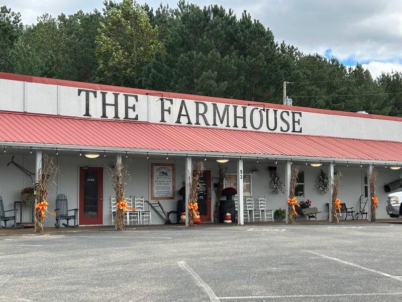 Farmhouse Country Cafeteria, Lexington Farmhouse Country Cafeteria, Lexington