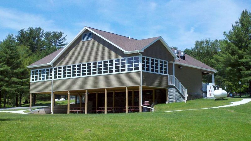 Fawn Lake Beach House - Hawley