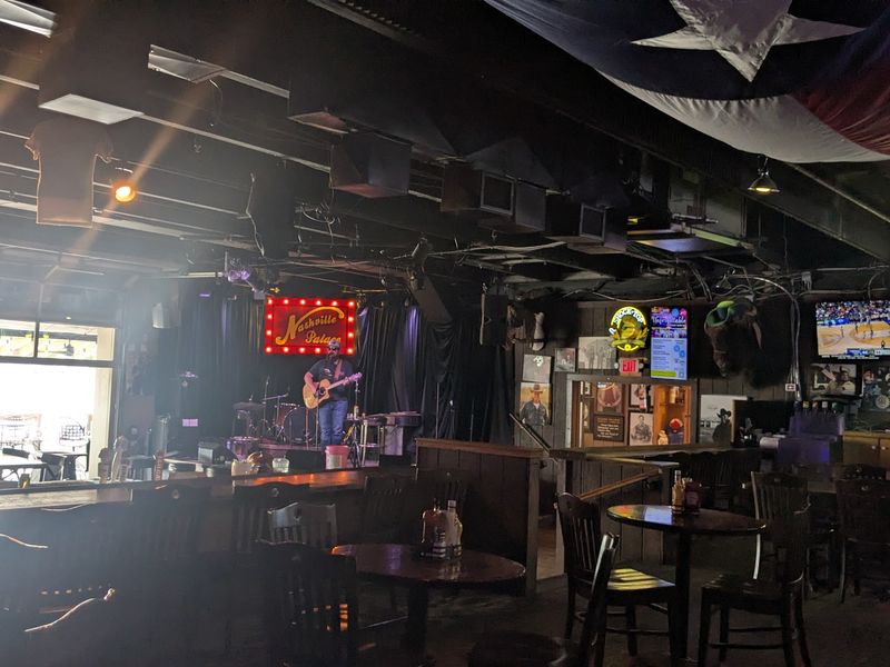 Food That's Way Better Than Typical Bar Fare