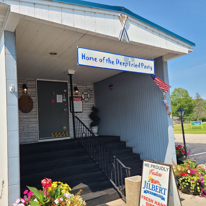 Ford River Pub & Grill - Escanaba