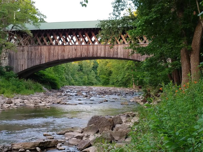 Fox Creek Covered Bridge