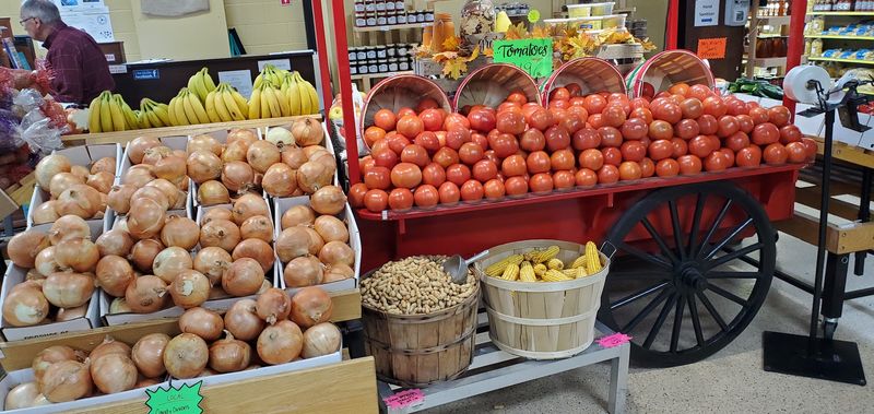 Fresh Produce That Rounds Out the Visit Fresh Produce That Rounds Out the Visit