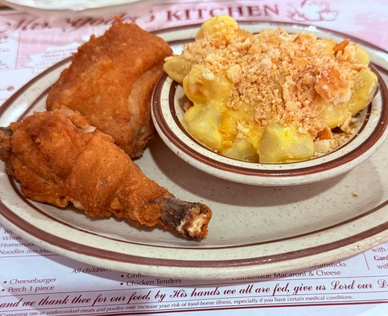 Fried Chicken That Steals The Show Fried Chicken That Steals The Show