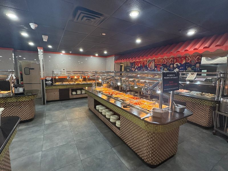 Fuji Japanese Buffet - Madison Heights