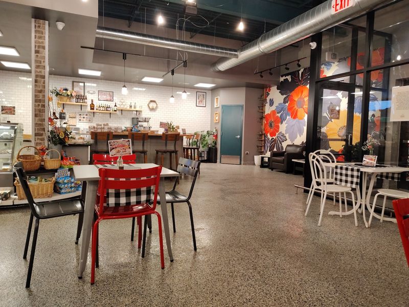 Home Bistro & Kolatek Baking Company (Palatine)