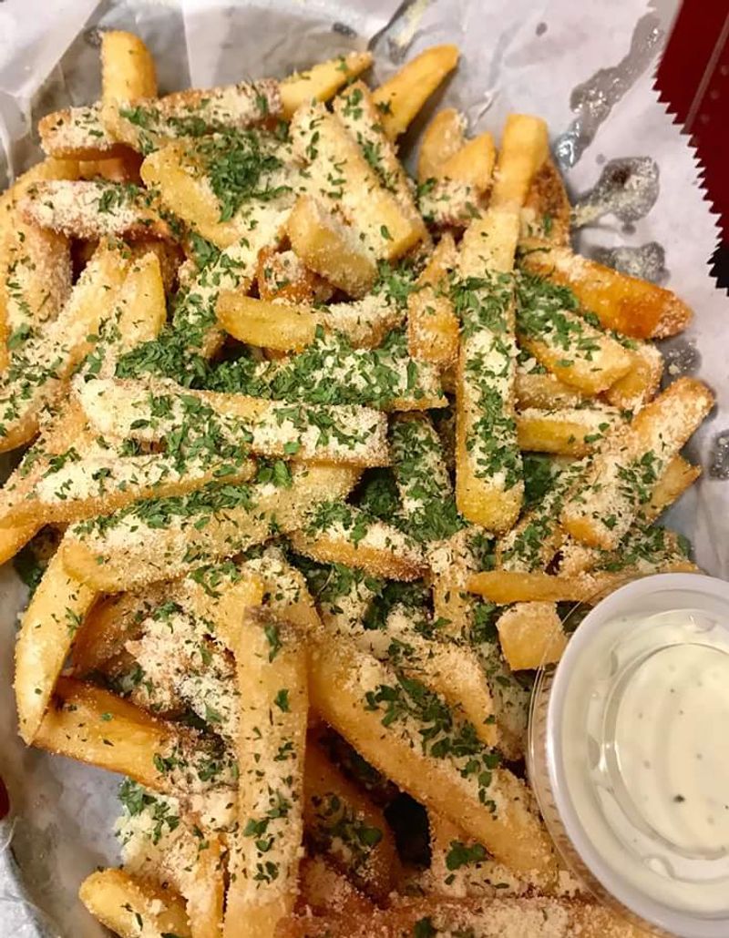 Garlic Fries That Demand Attention