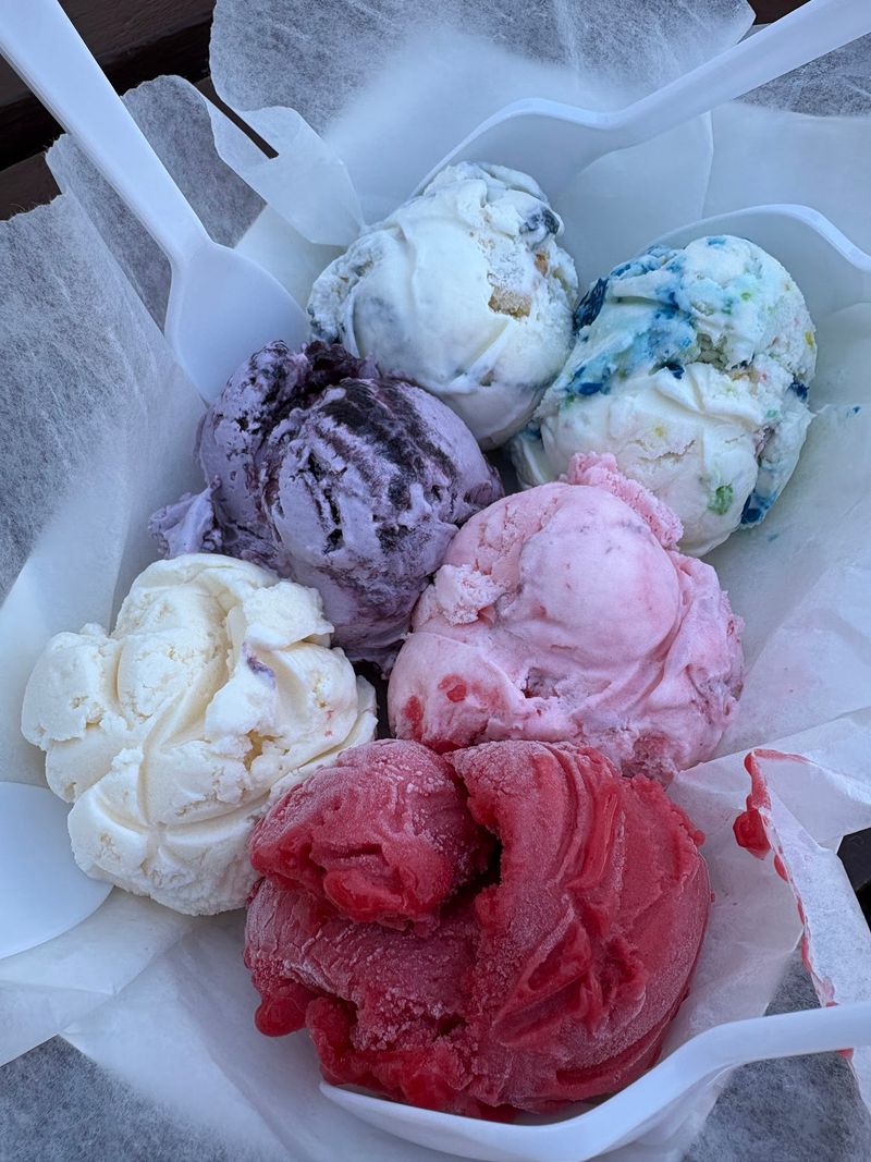 Giant Scoops by the Lake at Sherman's of South Haven Giant Scoops by the Lake at Sherman's of South Haven