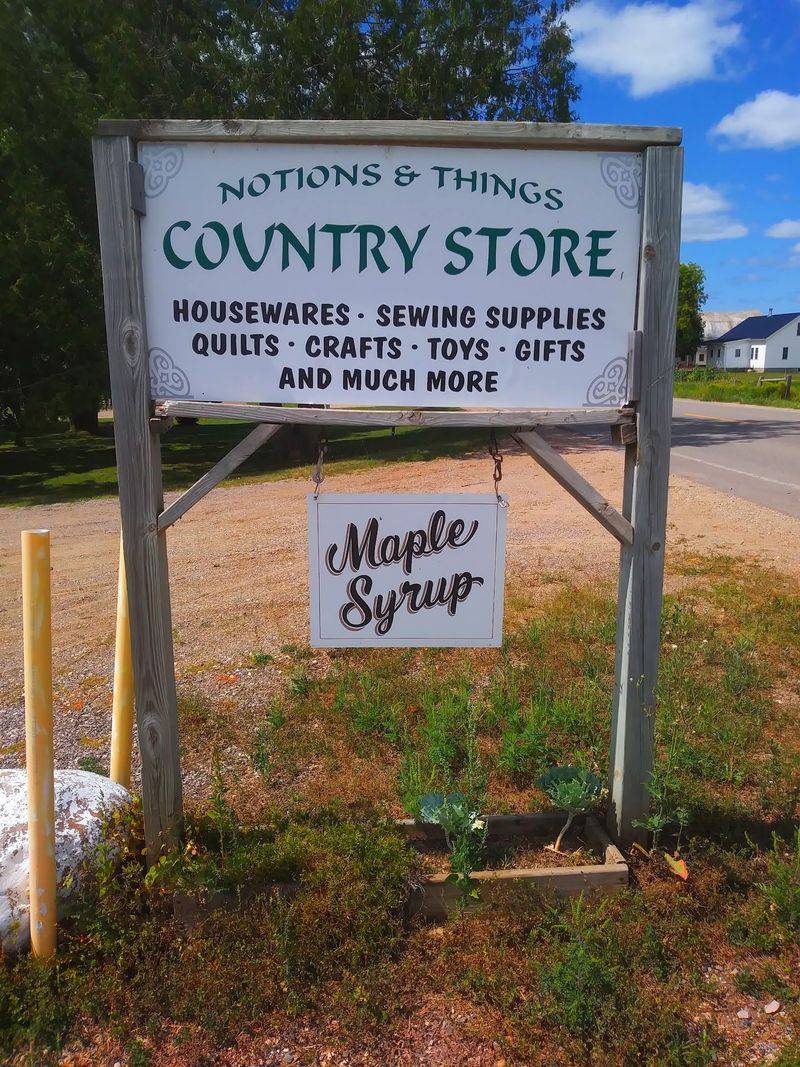 Gladwin Amish Community - Amish Country Store
