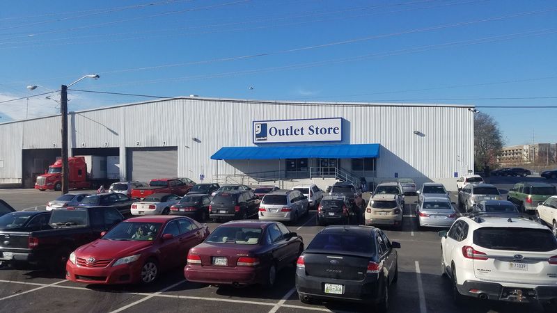 Goodwill Outlet Store - Berry Hill Goodwill Outlet Store - Berry Hill