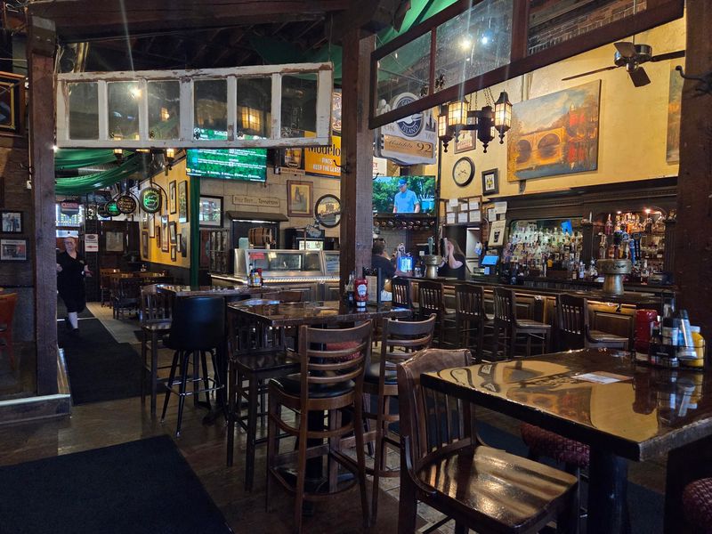 An Illinois Pub With More Than One Kind of Energy An Illinois Pub With More Than One Kind of Energy