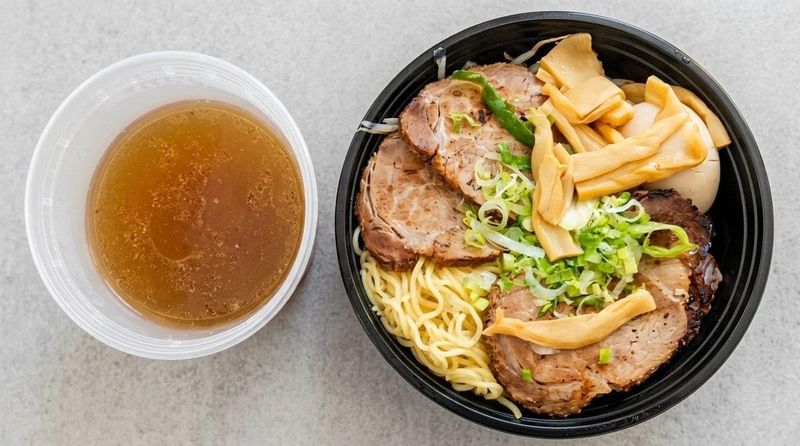 Tatsu Ramen House Elgin (Elgin)