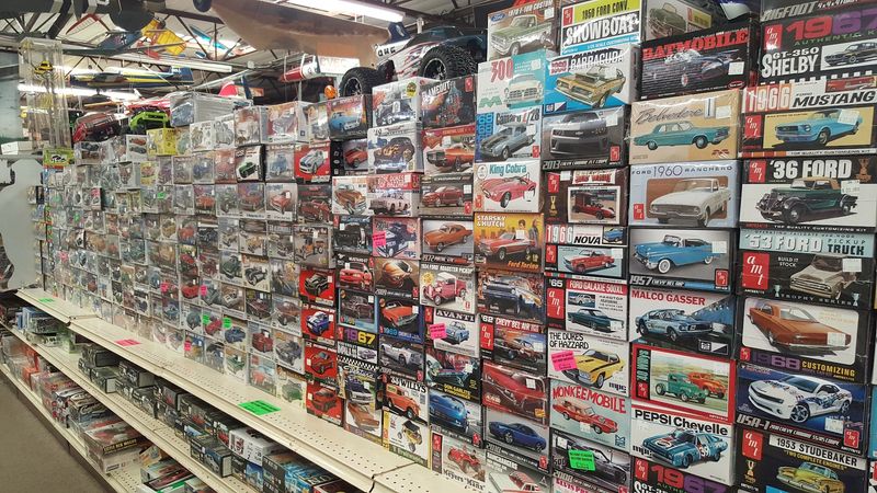 Hal's Hobby Warehouse (El Paso) Hal's Hobby Warehouse (El Paso)