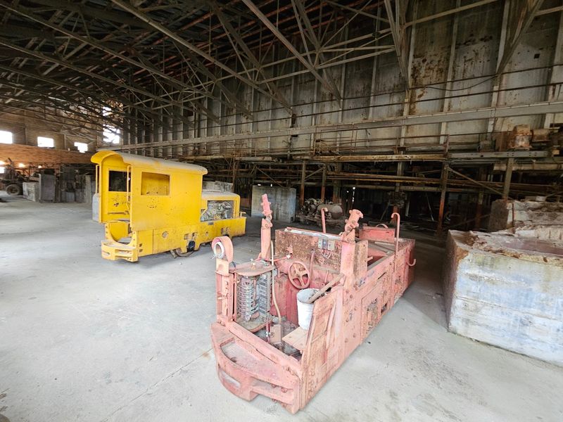 Heavy Equipment With Real Working Muscle Heavy Equipment With Real Working Muscle