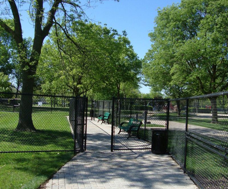 Highland Park Off Leash Exercise Area