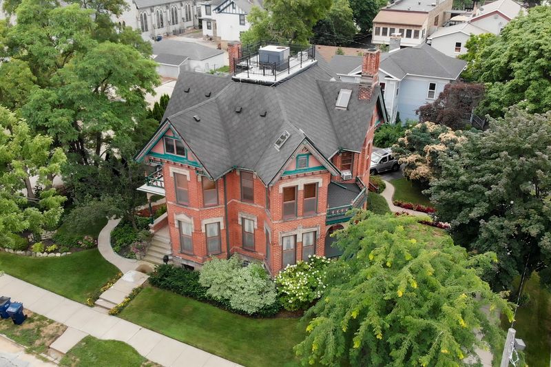 Historic Webster House Bed & Breakfast - Bay City
