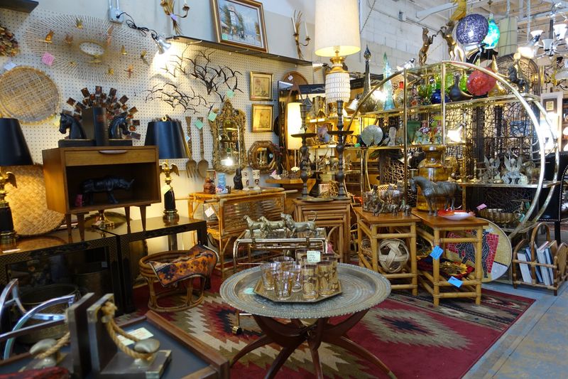 Home Decor That Actually Tells a Story Home Decor That Actually Tells a Story