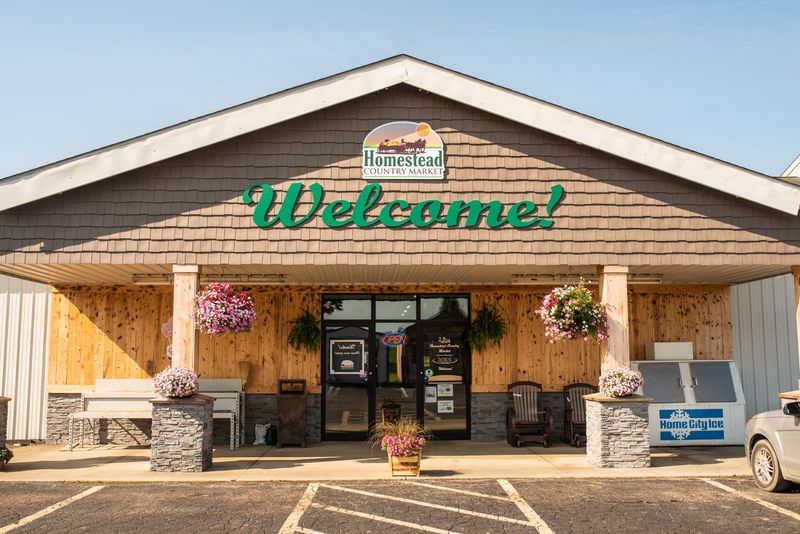 Homestead Country Market, Wellston