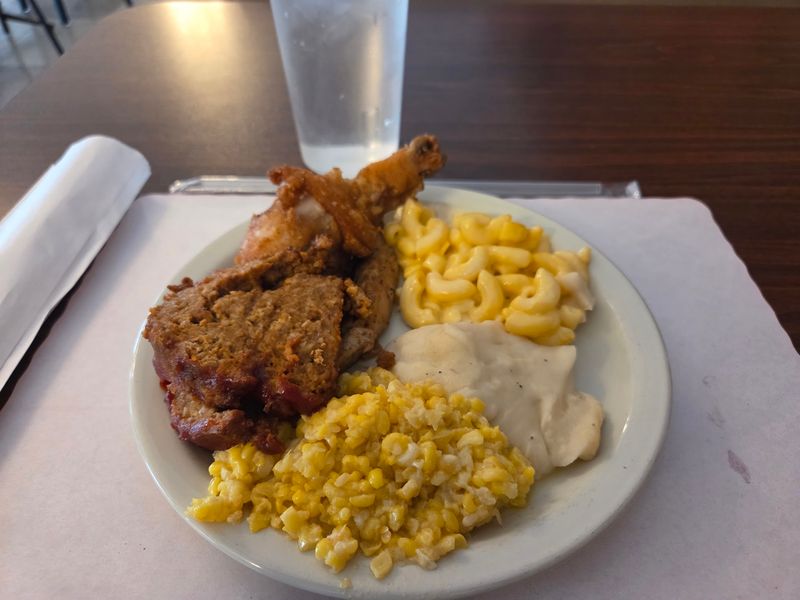 Homestyle Buffet Food With Serious Comfort Homestyle Buffet Food With Serious Comfort
