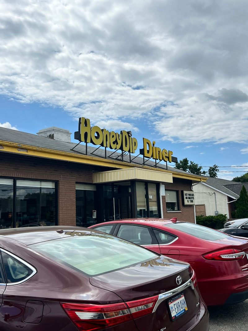 Honey Dip Donuts & Diner - Columbus