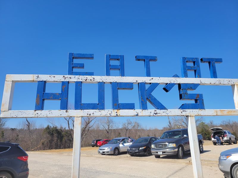 Huck's Catfish (Denison)