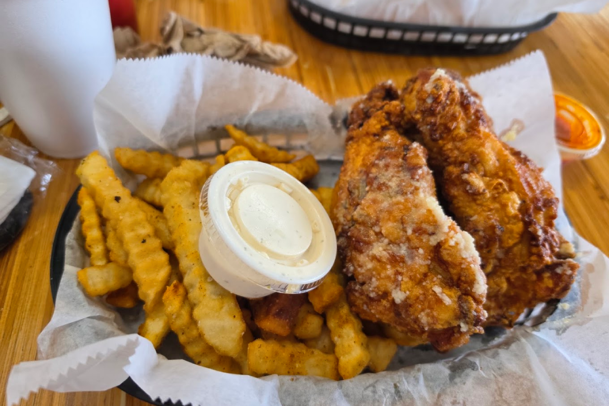 I Tried Fried Chicken at 12 Tennessee Restaurants - Here Are the 7 Worth the Wait