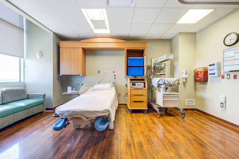 ICU Nurses Who Treat Patients Like Family