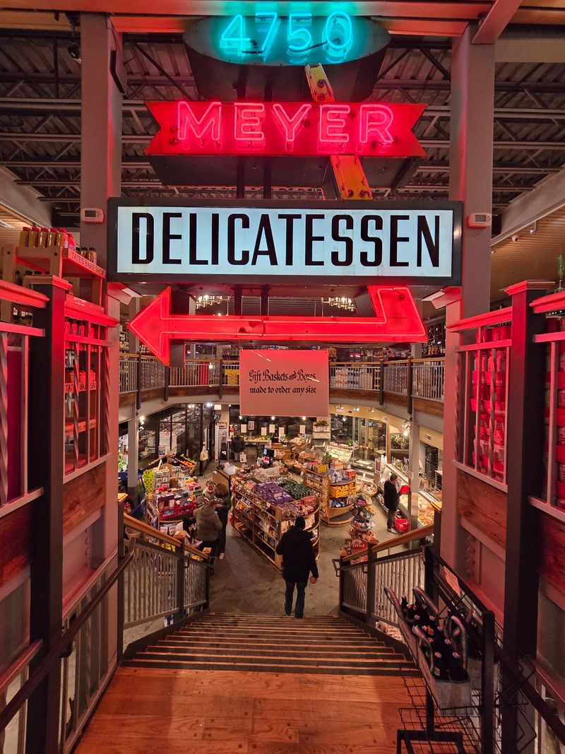 Gene's Sausage Shop and Delicatessen in Chicago Gene's Sausage Shop and Delicatessen in Chicago