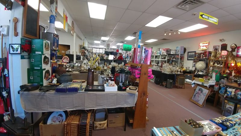 Indoor Shops For Rainy Day Browsing Indoor Shops For Rainy Day Browsing
