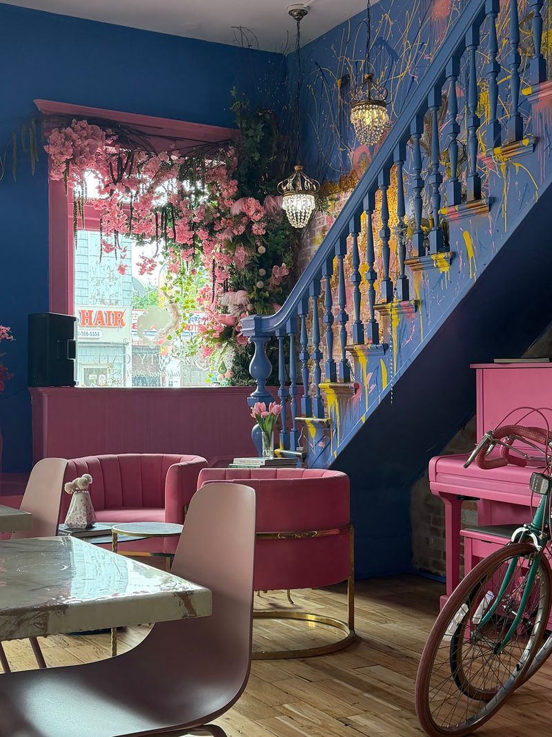 Inner City Café - Orange