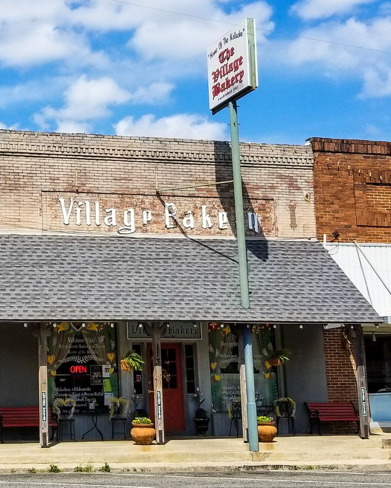 It's Worth The Extra Miles Off The Interstate It's Worth The Extra Miles Off The Interstate