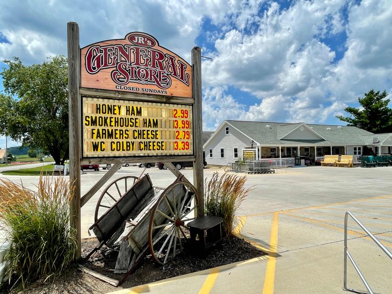 JR's General Store & Farm Market, Bainbridge