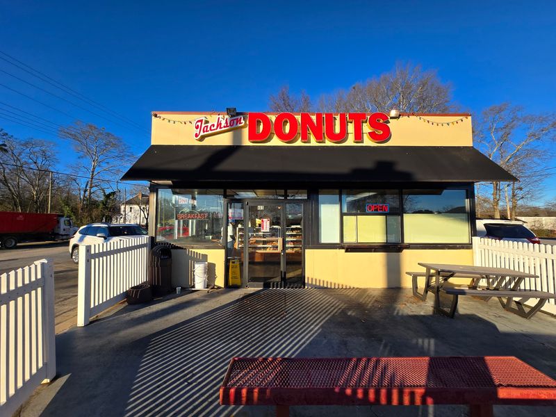Jackson Donuts - Jackson