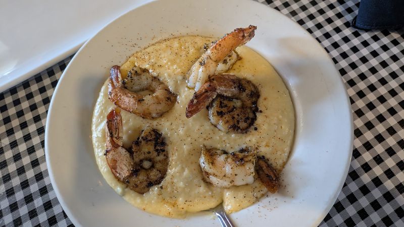 Jalapeño Cheese Grits That Pack Serious Heat Jalapeño Cheese Grits That Pack Serious Heat