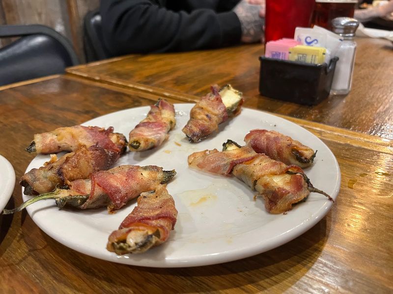 Jalapeno Poppers That Pack Heat Jalapeno Poppers That Pack Heat