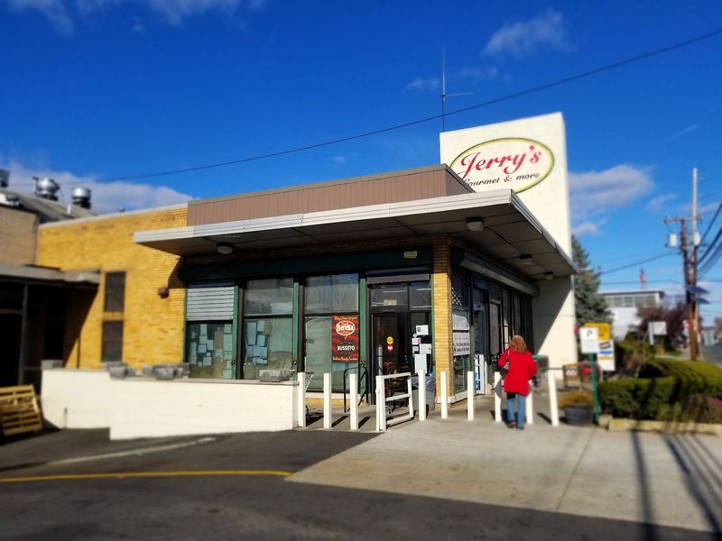 Jerry's Gourmet & More - Englewood Jerry's Gourmet & More - Englewood
