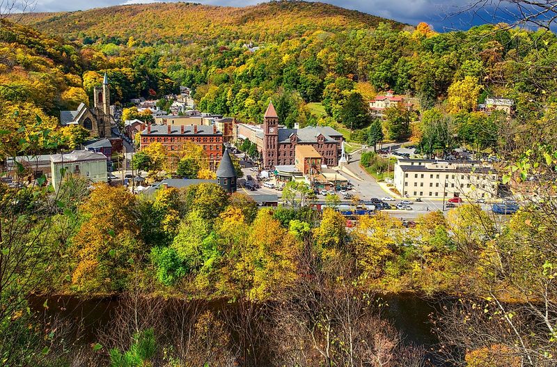 Jim Thorpe: A Mountain Town With Drama