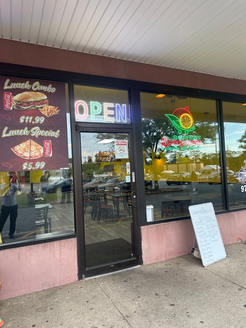Jimmy Tomato’s Brings Indian Italian Fusion to Downtown Denville Jimmy Tomato’s Brings Indian Italian Fusion to Downtown Denville
