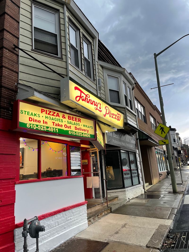 Johnny’s Pizza - Bryn Mawr Johnny’s Pizza - Bryn Mawr