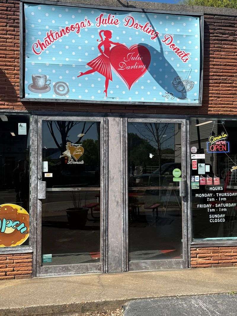 Julie Darling Donuts - Chattanooga