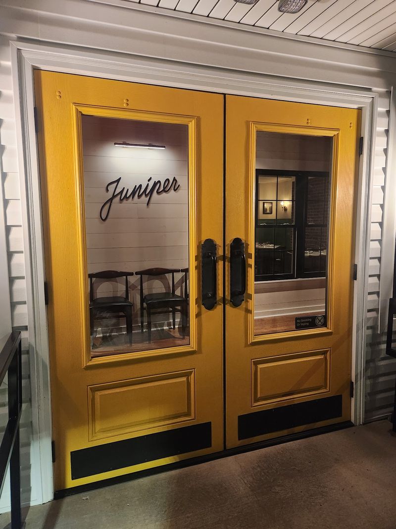 Juniper, Johnson City