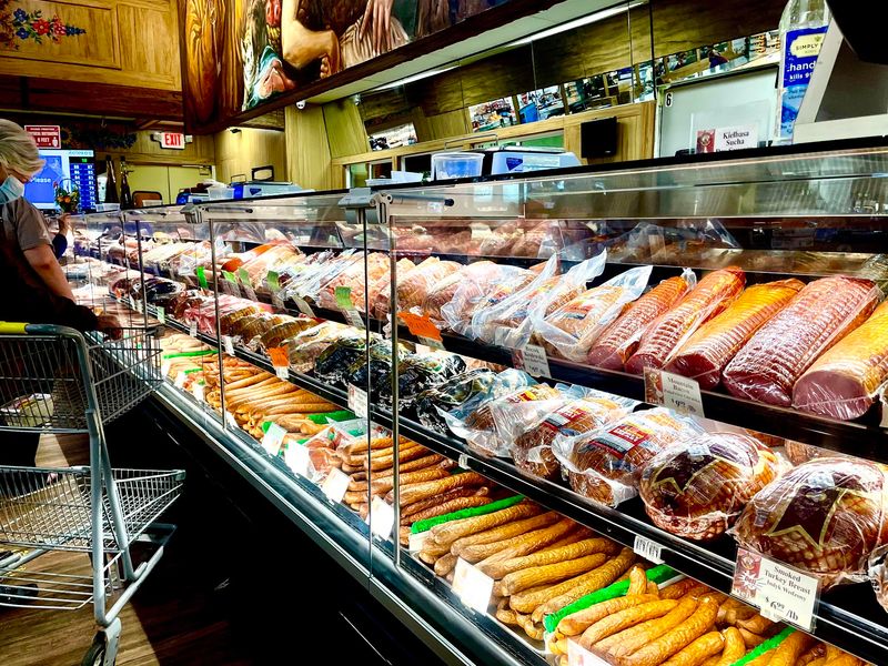 Kielbasa Steals the Deli Case in Troy, Michigan