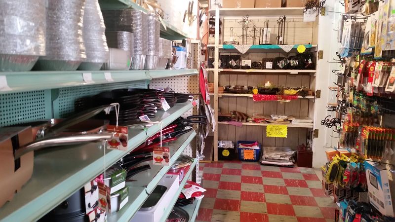 Kitchen Gadgets With Country-Store Charm