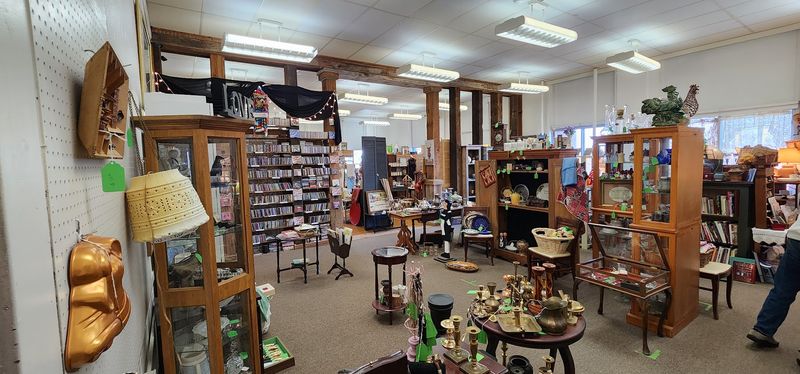 Collectibles Everywhere, From Books To Oddball Finds Collectibles Everywhere, From Books To Oddball Finds