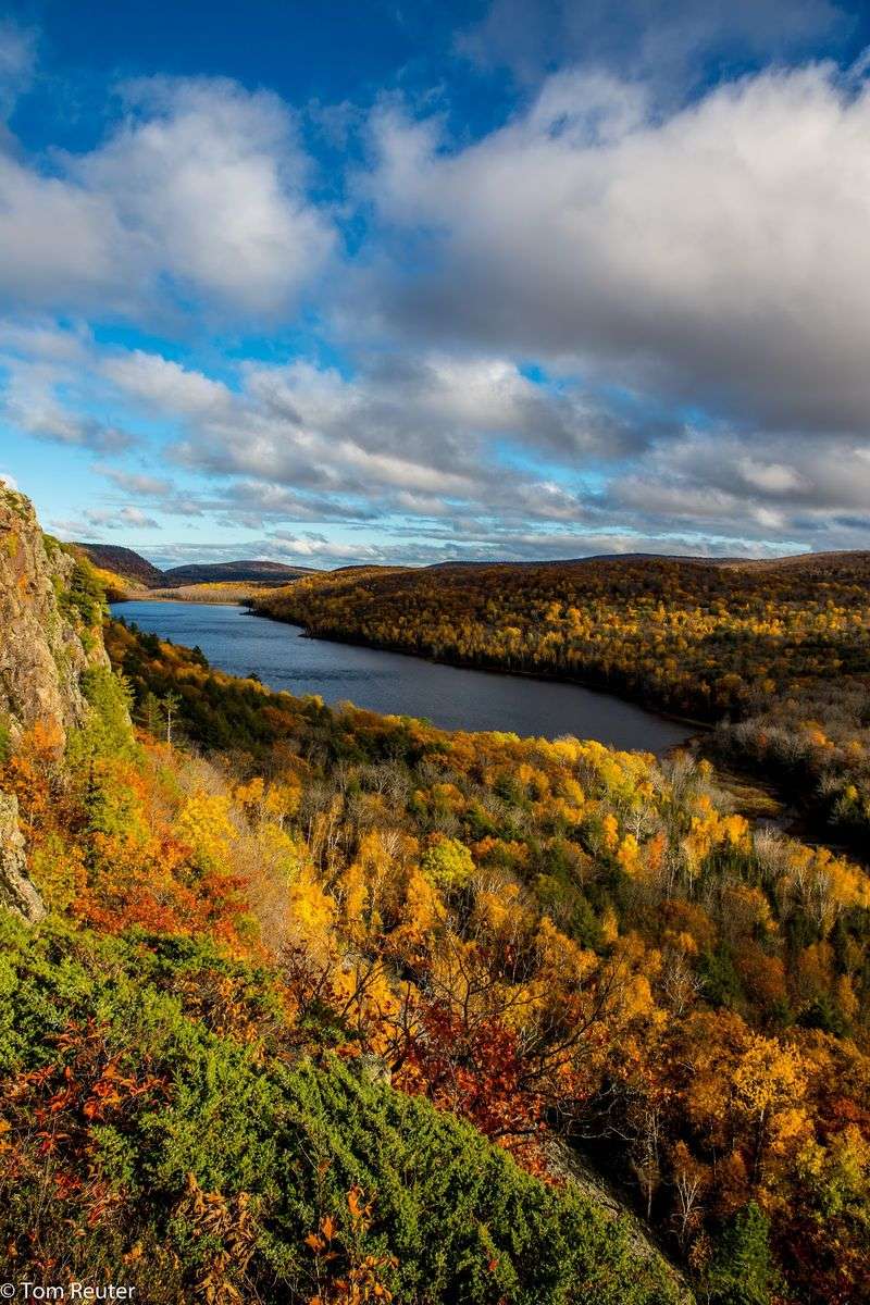 Lake of the Clouds: The View That Stops You Cold Lake of the Clouds: The View That Stops You Cold