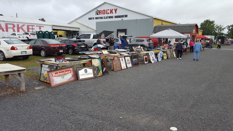 Leighty’s Outdoor Flea Market (Newry)