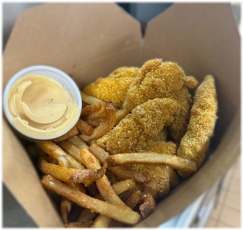Lemon Garlic Aioli Cuts Through Every Rich and Cheesy Bite Lemon Garlic Aioli Cuts Through Every Rich and Cheesy Bite