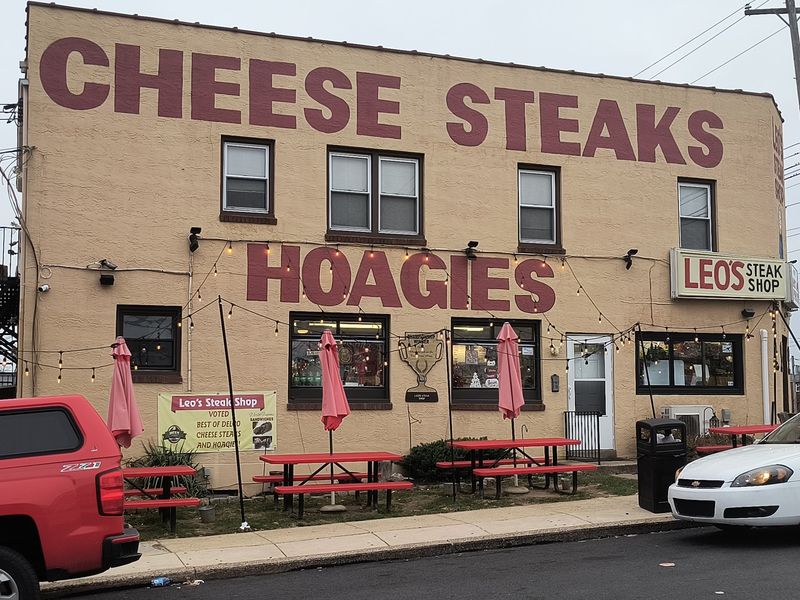 Leo’s Steak Shop (Folcroft)